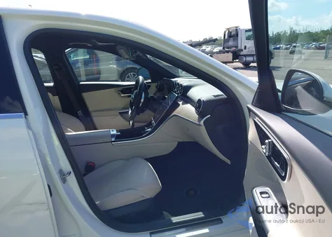 2025 Mercedes-Benz C 300 300 from USA, damaged, VIN W1KAF4GB3SR252606